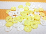 CS04 Faux Horn Button -  white and yellow -   